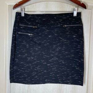 Banana Republic Factory Heathered Black and‎ White Mini Skirt zipper accent 8​